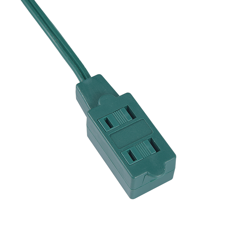 Christmas Extension Cord With Multiple Outlets (Green)   MD-012